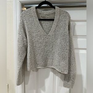 Urban Outfitters Textured Gray/Beige Sweater
